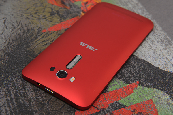 無痛送禮 孝親機首選 Zenfone 2 Laser Ze550kl 雲爸的私處