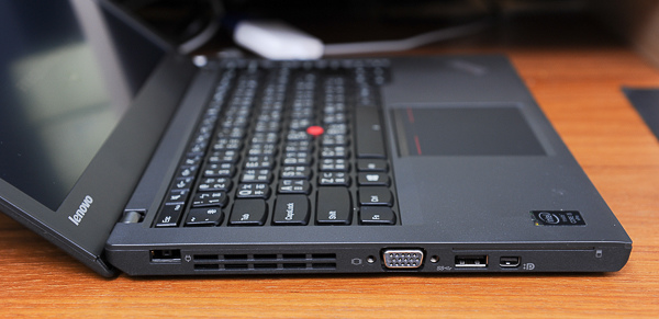 市面少见的win7笔电 – thinkpad x240 商用机是你最佳选择