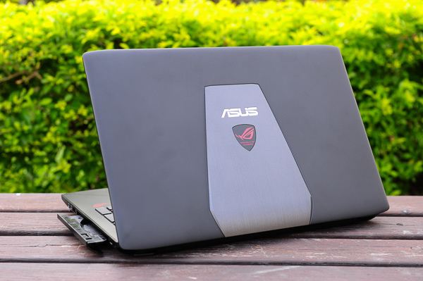 随身携带的隐形战机 – asus rog gl552jx 电竞笔电开箱!