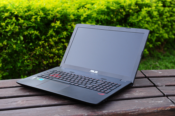 随身携带的隐形战机 – asus rog gl552jx 电竞笔电开箱!