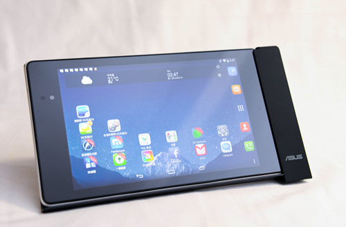 開箱 New Nexus 7 二代 Pw100原廠無線充電器 專屬充電座 雲爸的私處