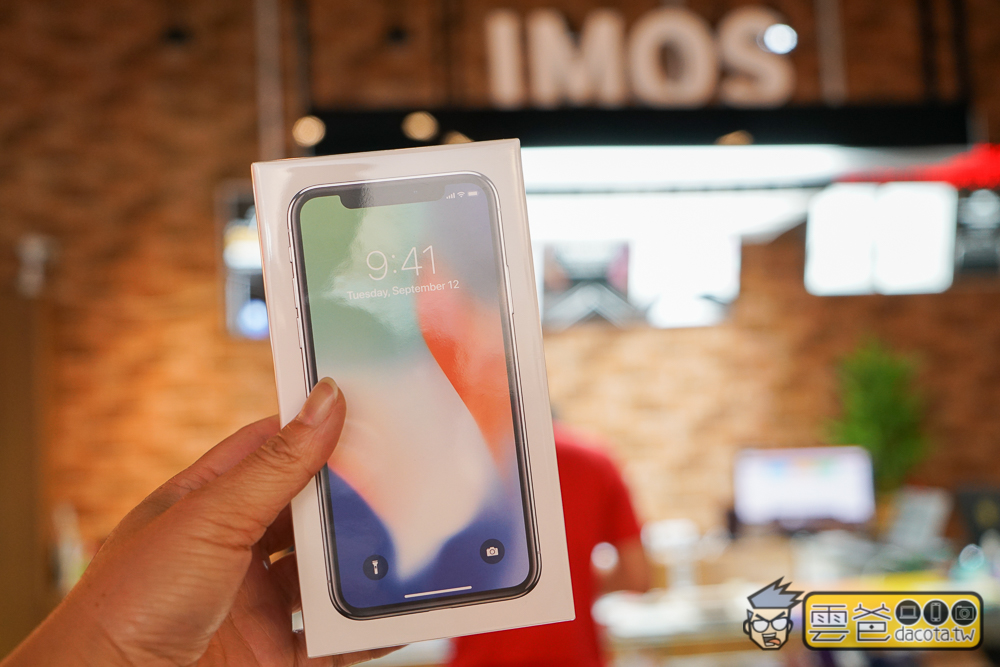 史上最貴的iphone X 入手開箱 馬上貼imos 3d康寧滿版玻璃保護貼 雲爸的私處